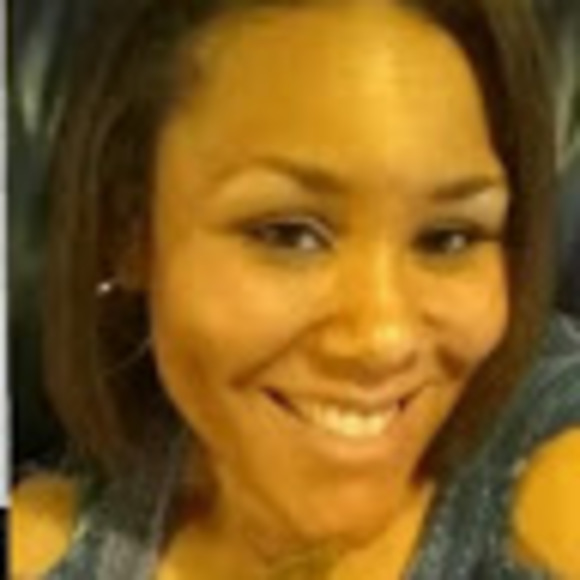 Meet your Posher, Rachel - Picture 1 of 1